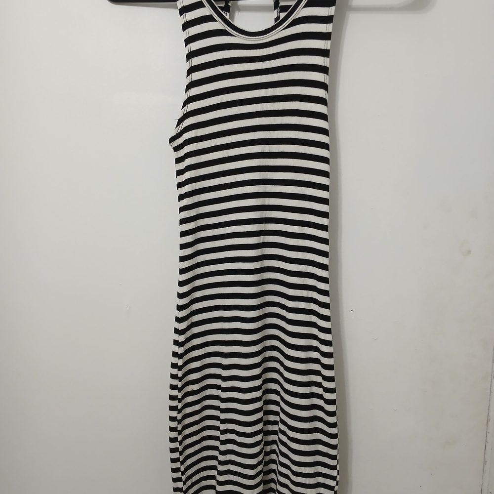 Popular Basics Monochrome Striped Midi Dress